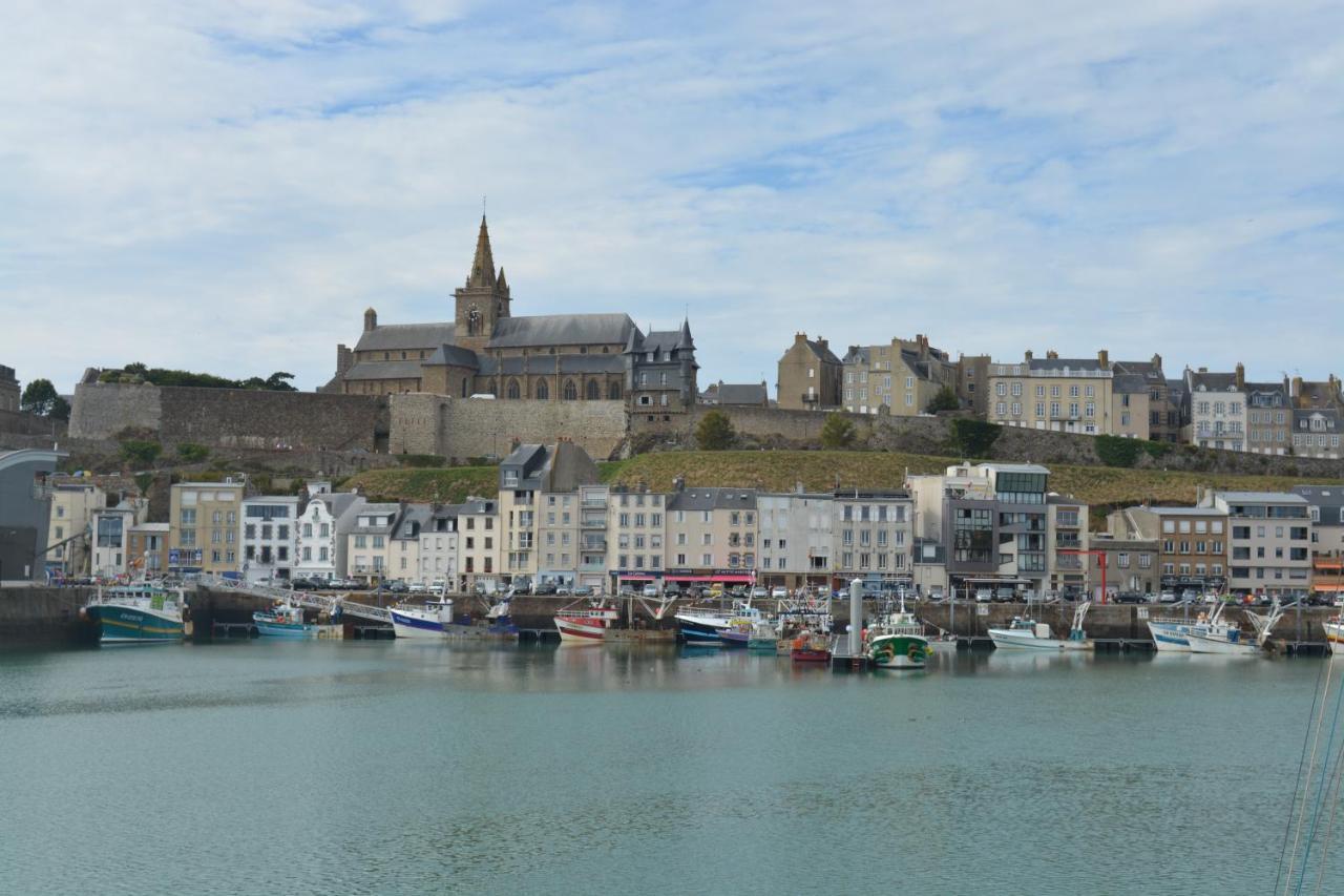 Granville plage normandie mont saint Michel Exterior foto
